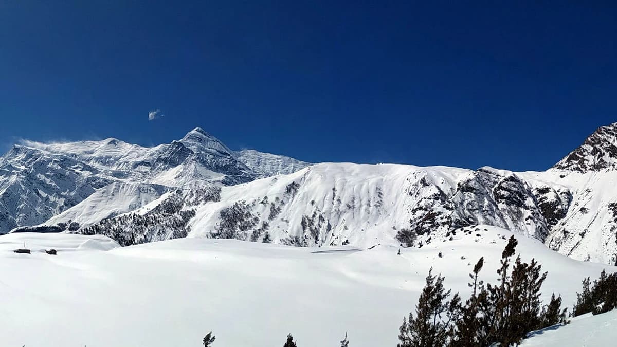 Annapurna circuit trek